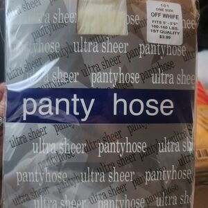 Ultra Sheer Off White Pantyhose 6 Pair One Size